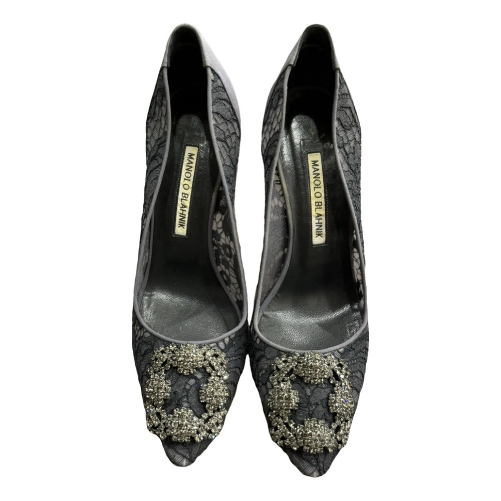 Manolo Blahnik Hangisi 105 Lace Pumps | Size 37.5